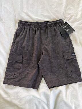NWT Hurley Boy’s Black Cargo Shorts Elastic Waist Size Medium 10-12 Years